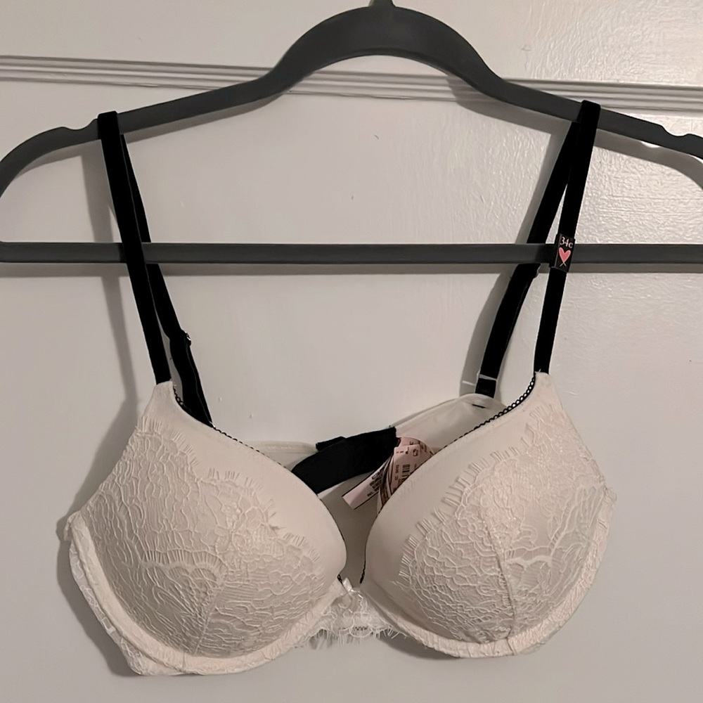 Victoria’s Secret 34C Dream Angels Push Up Bra